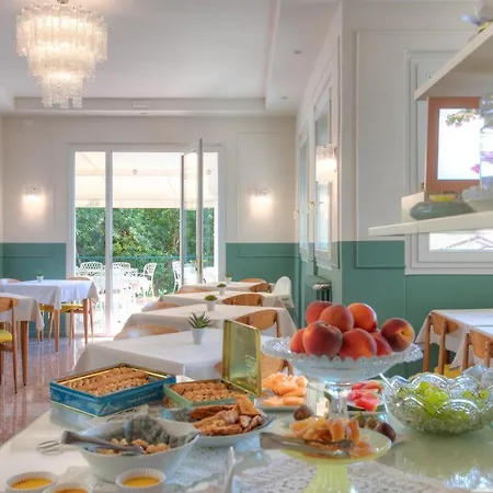 Europa Hotel 3*