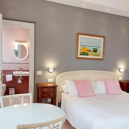 Europa Hotel 3*